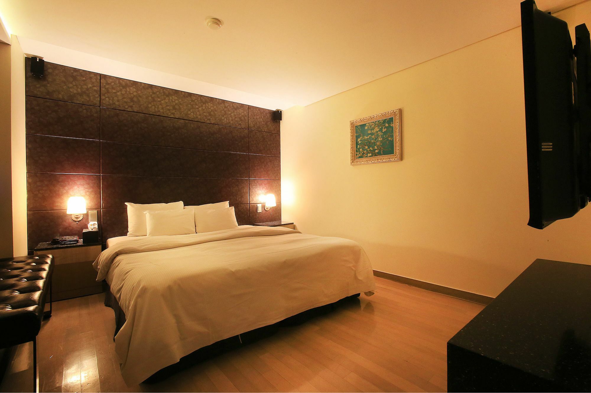 Tara Hotel Сеул Екстериор снимка